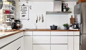 cocina-en-blanco-madera-y-acero.jpg
