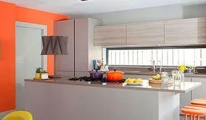 cocina-naranja-y-gris.jpg