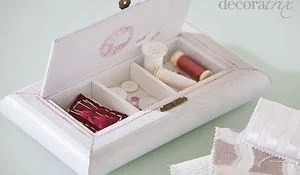 como-reciclar-una-caja-de-madera-en-un-costurero.jpg