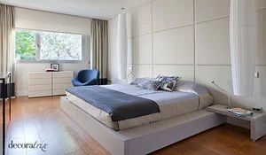 Dormitorio moderno decorado en tonos neutros