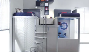 Habitación juvenil modular con dos camas y armarios inferiores