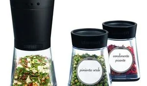 molinillo-y-frascos-para-especias-easy-fill.jpg