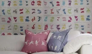 Papeles pintados con estampado de animales de colores de Andrew World