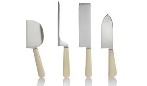 set-de-cuchillos-para-el-queso-de-alessi.jpg