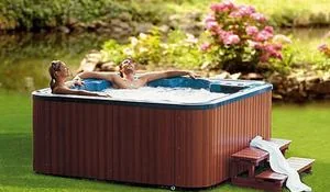 un-jacuzzi-en-mi-jardin.jpg