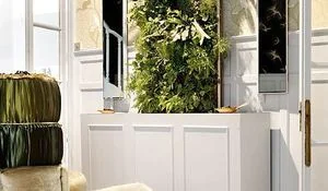 un-jardin-vertical-en-el-recibidor.jpg