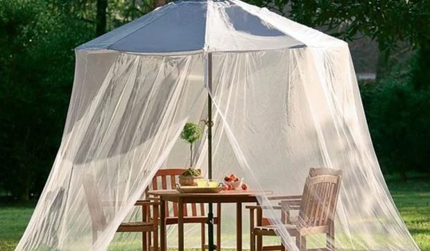 Mosquiteras para terrazas y jardines