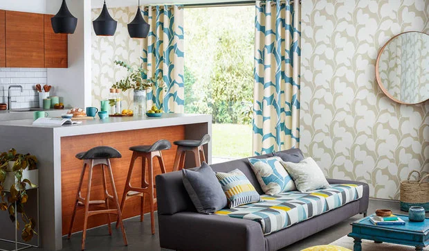 Vuelven las cortinas estampadas