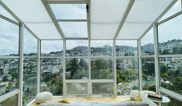 Techos fijos para terrazas: qué son, ventajas y cuándo elegirlos