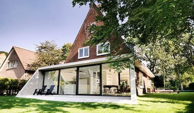 Ampliación y reforma de una vivienda antigua