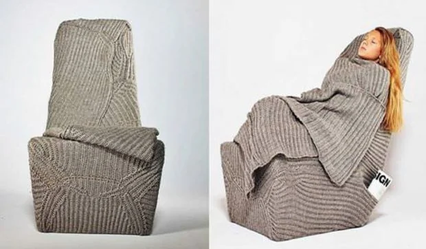 Autumn/Winter, un sillón con una manta de punto incorporada