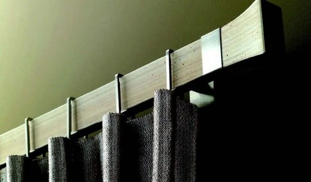 Barras de cortina: anillas, ollaos o rieles