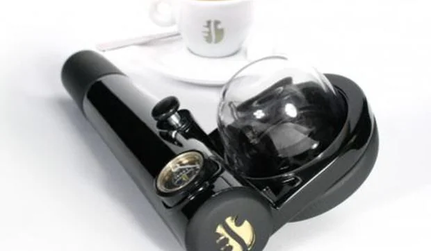 Cafetera de bolsillo para excursionistas 