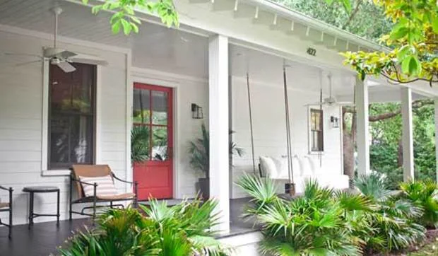 Casa de campo de estilo rústico contemporáneo