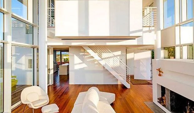 Casa de cristal y acero del arquitecto Richard Meier, en Nueva York