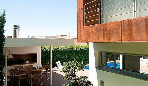 Casa moderna y familiar con piscina