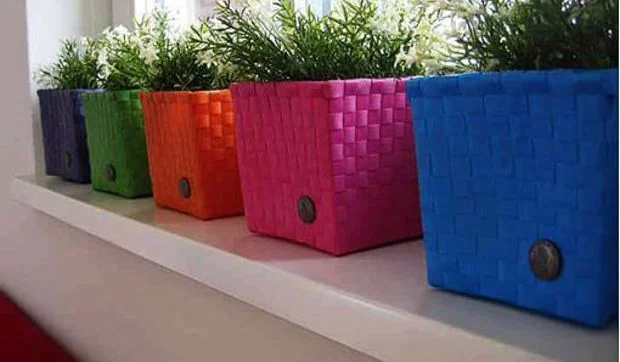 Cestas de plástico reciclado