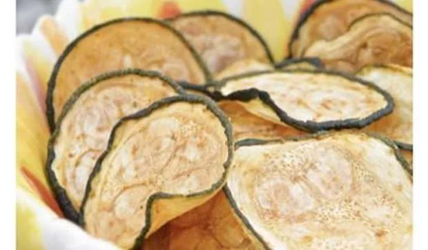 Chips ligeros, salados y dulces, para picotear en verano