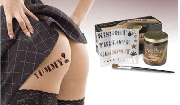 Chocolate en el cuerpo ¡Delicioso!