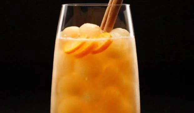 Cócteles Fizz Bartenders para brindar en las fiestas