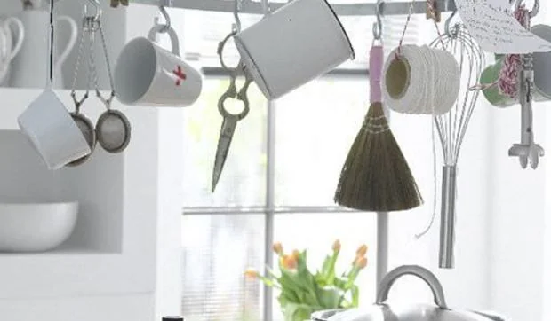 Colgador de cocina multiuso