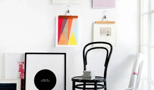 Colgar cuadros de forma creativa