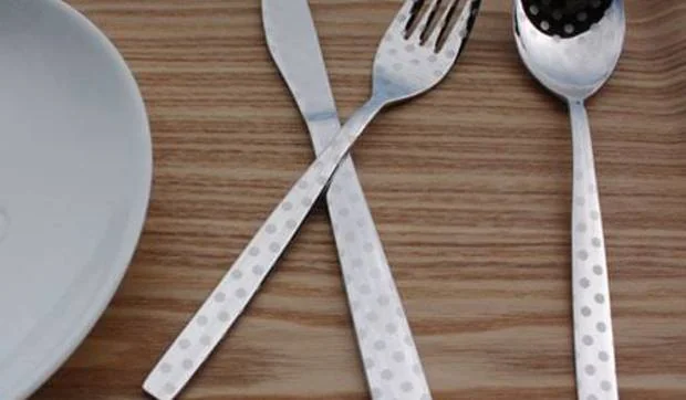 Cuberterías talladas a láser