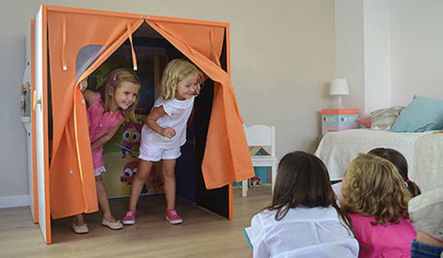 DreamHut mini: casita de juegos interactiva y mueble funcional