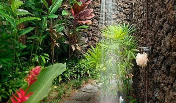 Duchas de exterior para todos los gustos y presupuestos