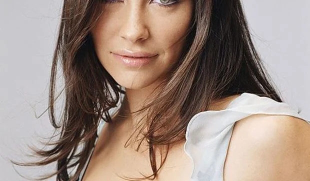 Evangeline Lilly imagen de L'Oréal