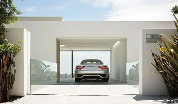 Garaje ideal para un coche de ensueño