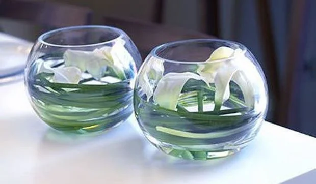 Jarrones frescos y sencillos