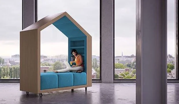 La oficina en casa, ¿o una casita en la oficina?