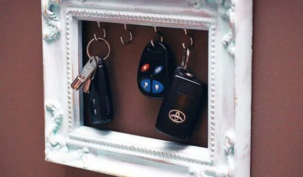 Llavero decorativo hecho con un portarretrato