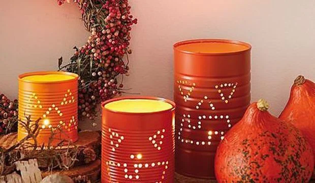 Luces de Hallowen con latas de conserva