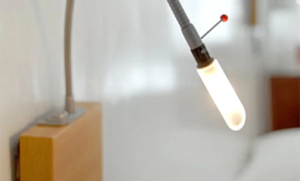 Luz para la pared del cabecero