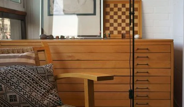 Marset reedita la lámpara de pie Funiculí diseñada en 1979 por Lluís Porqueras