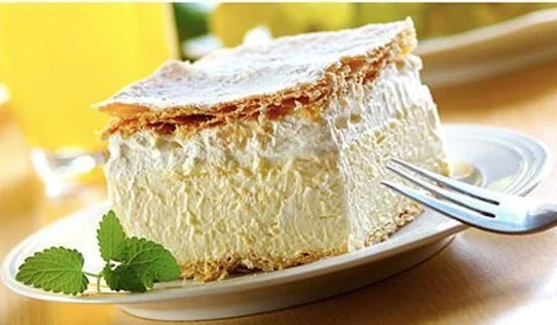 Milhojas de merengue