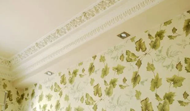 Molduras y rosetones de escayola