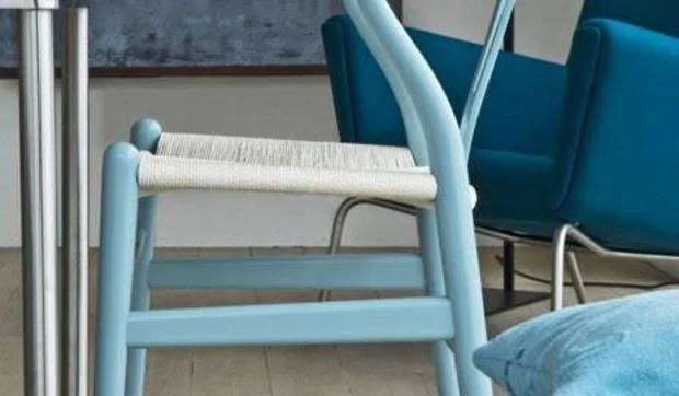 Silla CH24, nuevos acabados