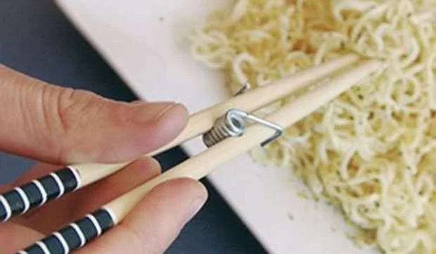 Palillos chinos para lucirte en cualquier restaurante asiático