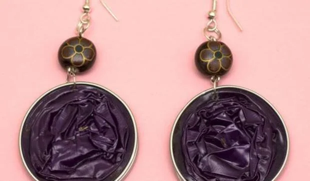 Pendientes hechos con cápsulas de Nespresso