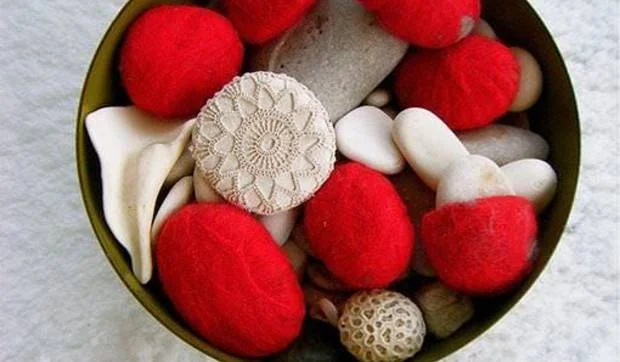 Piedras decoradas con mucho arte