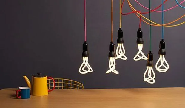 Plumen, bombilla de diseño y bajo consumo