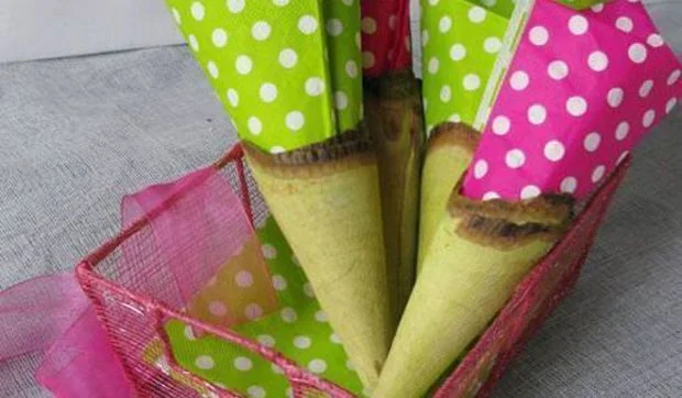 Presentar las servilletas con gracia