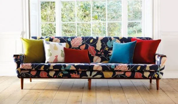 Renovar sillones antiguos con tapicerías modernas