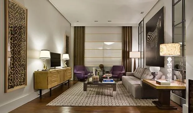 Salón-comedor de estilo clásico contemporáneo