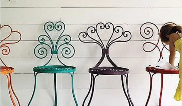 Sillas de hierro forjado para la terraza