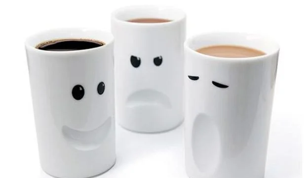 Tazas con diferentes estados de ánimo
