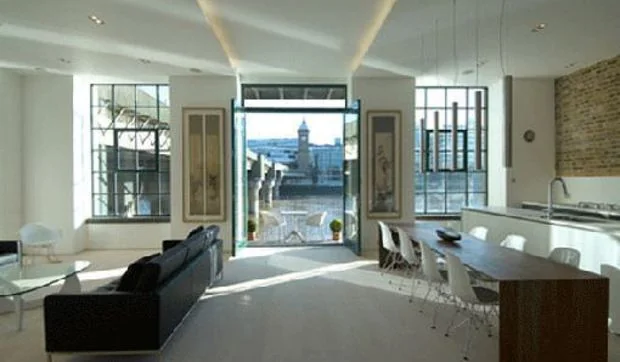 Un apartamento luminoso con vistas al Támesis